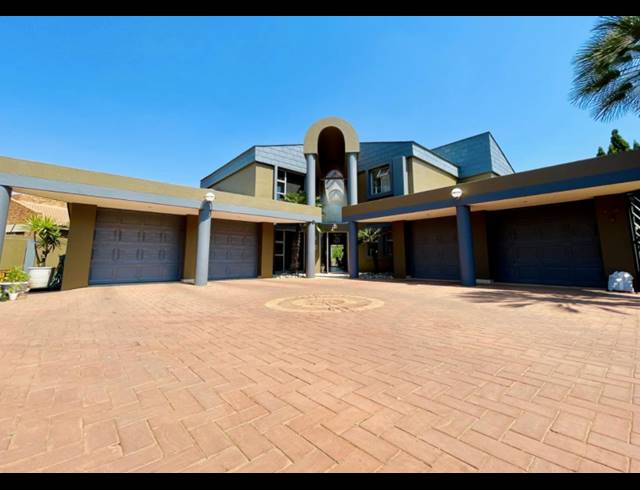 5 BEDROOM HOUSE SOLD IN MEYERSDAL